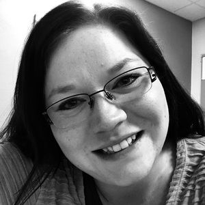 Meet your Posher, Angie